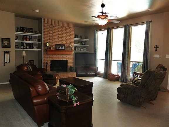5th image of 728 Autumn Oaks Dr