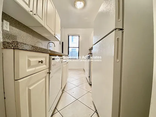 Rented by Sovereign Associates | media 8