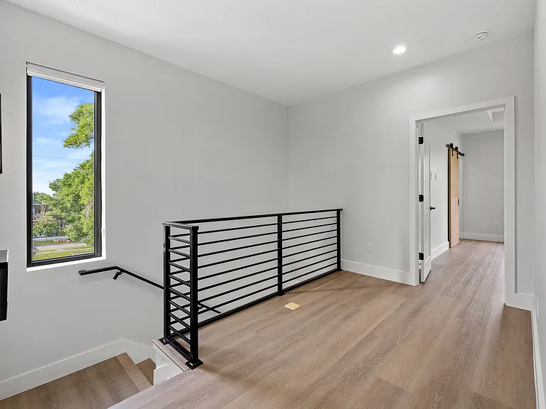 2507 N Massachusetts Ave #1 — Photo 38