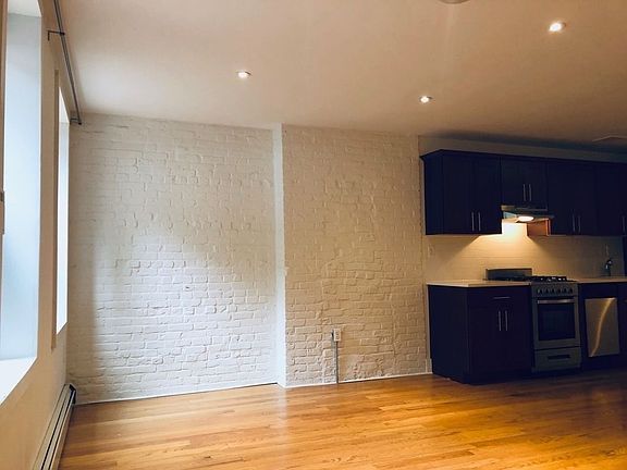 5th image of 319 7th St #1