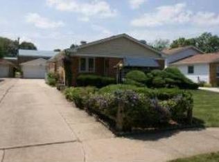 364 N Lombard Ave, Lombard, IL 60148