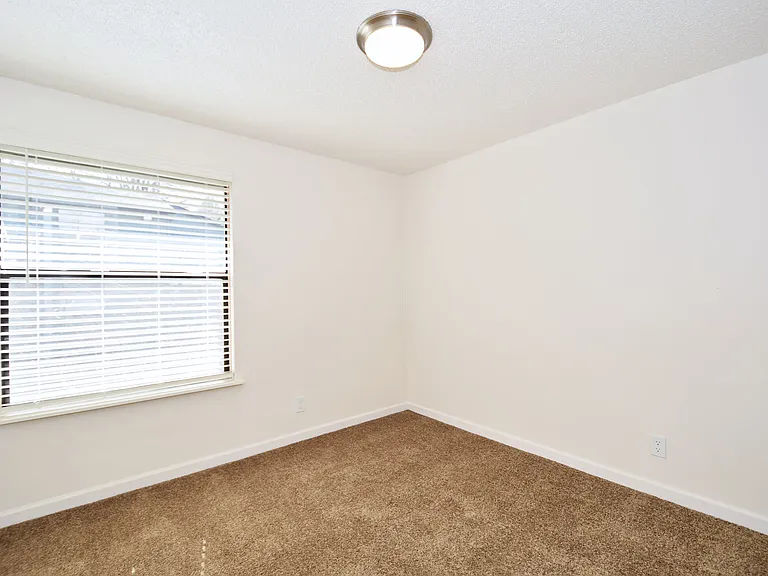 Meridian Village — Photo 68