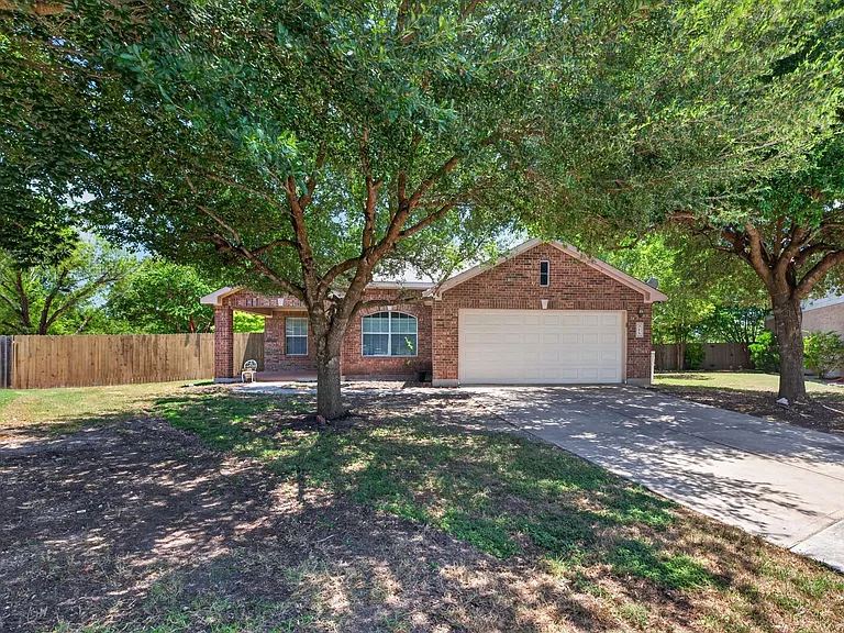 315 Waterlily Way — Photo 2