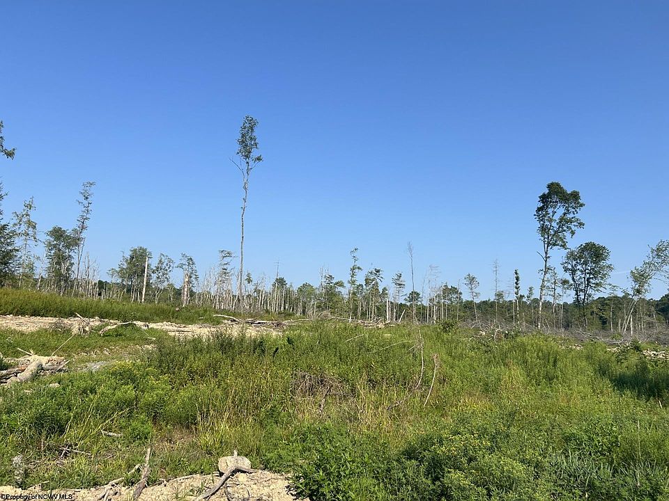 2nd image of 9-998 Hanlin Rd