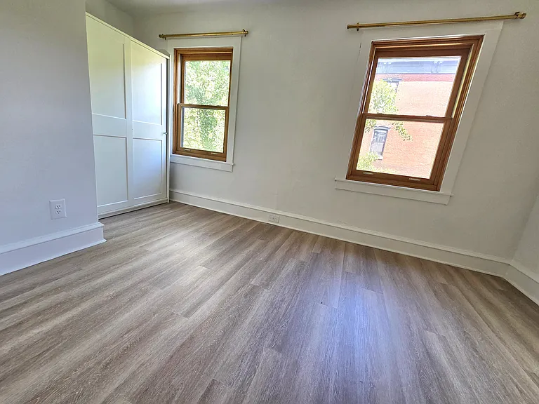 348 S 16th St #3F — Photo 11