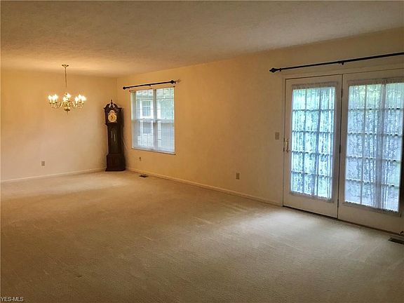 5th image of 8461 Cooper Ln
