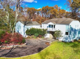 106A Comstock Hill Avenue, Norwalk, CT 06850