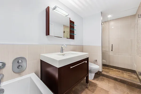 Rented by Compass | media 29