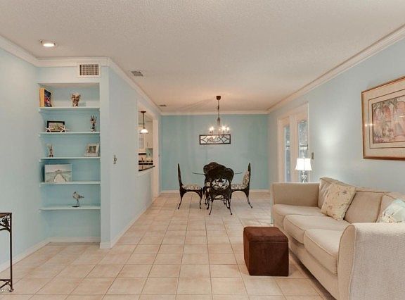 5th image of 1022 N 23rd St