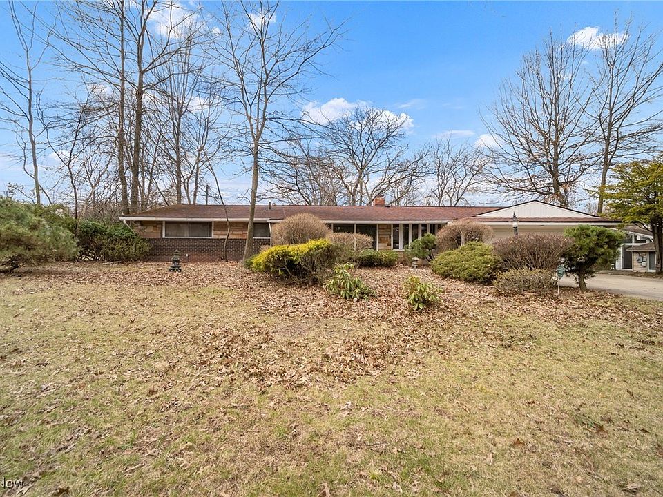 1st image of 2270 Newbury Dr