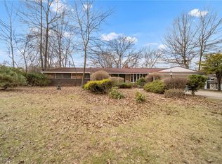 2270 Newbury Dr, East Cleveland, OH