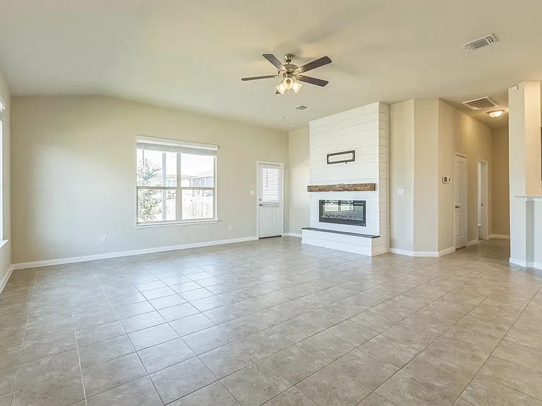 209 Pepper Mill Loop — Photo 10