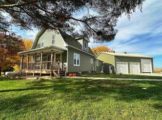 2335 210th St, Calmar, IA 52132