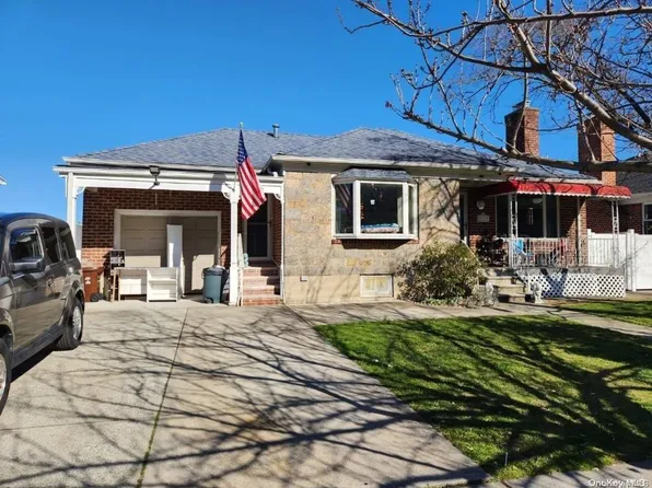 7-19 129th Street, College Point, NY 11356