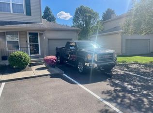 5695 Mango Ln, Hilliard, OH 43026