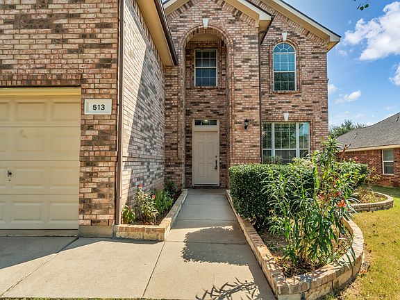 5th image of 513 Renee Dr