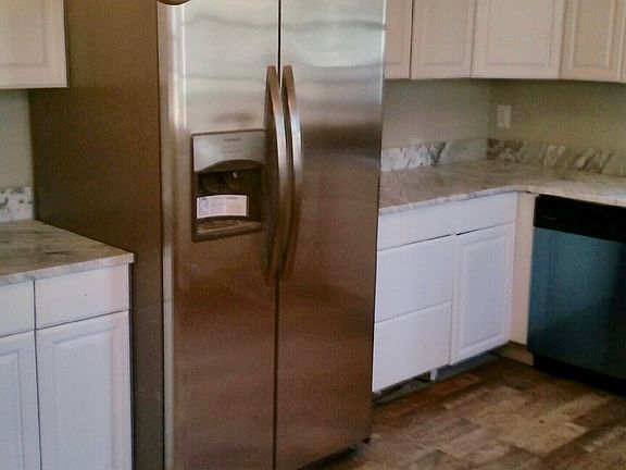4th image of 6204 Glenlivet Dr