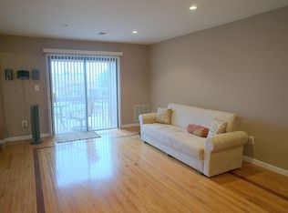 329 Sharon Ct, Woodbridge, NJ