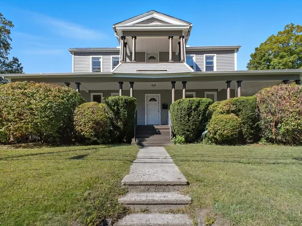 941 Allen St, Springfield, MA 01118