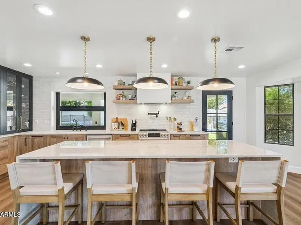 5556 E Sandra Ter, Scottsdale, AZ 85254