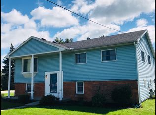 23934 W Meadow Dr, Genoa, OH 43430