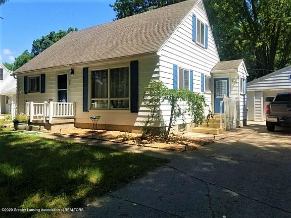 2nd image of 516 Oakdale Dr