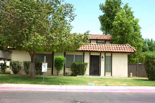 1st image of 3232 W Vermont Avenue #B