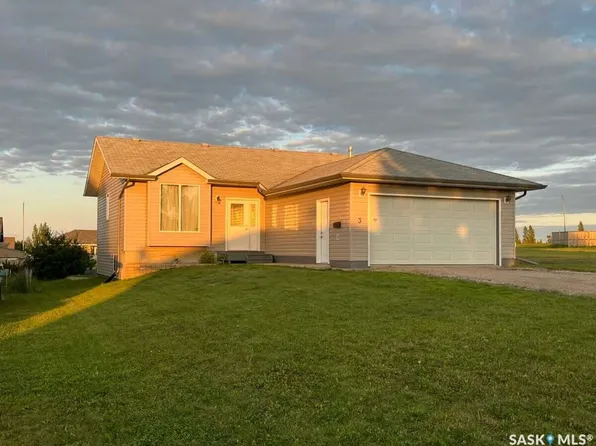 3 Poplar Place, Birch Hills, SK S0J 0G0
