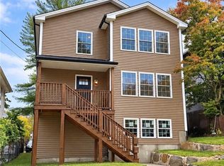 72 Roanoke St, Providence, RI 02908
