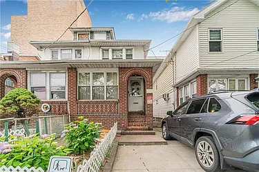1642 East 22nd Street
