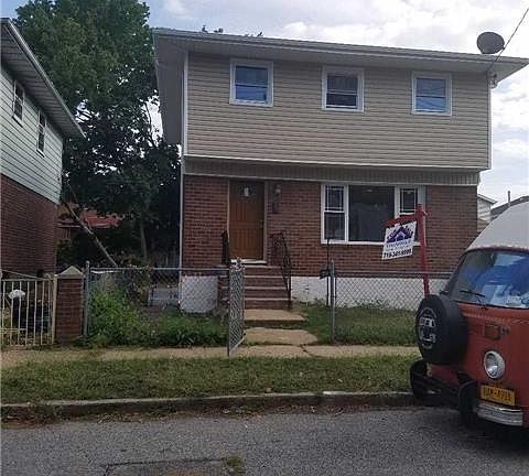 3rd image of 151-48 133rd Ave #1