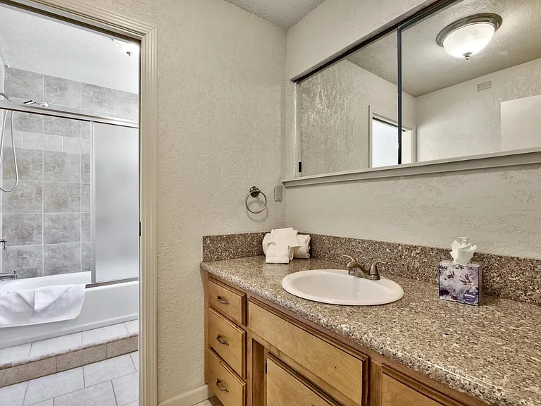 762 Bigler Ct — Photo 29