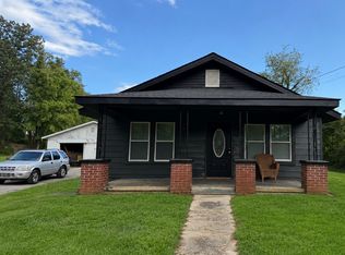 303 Cedar Grove Rd, Johnson City, TN 37601