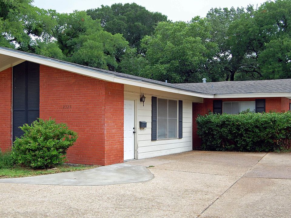 1st image of 2325 Rosewood Dr