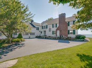 53 Shore Rd, Clinton, CT 06413