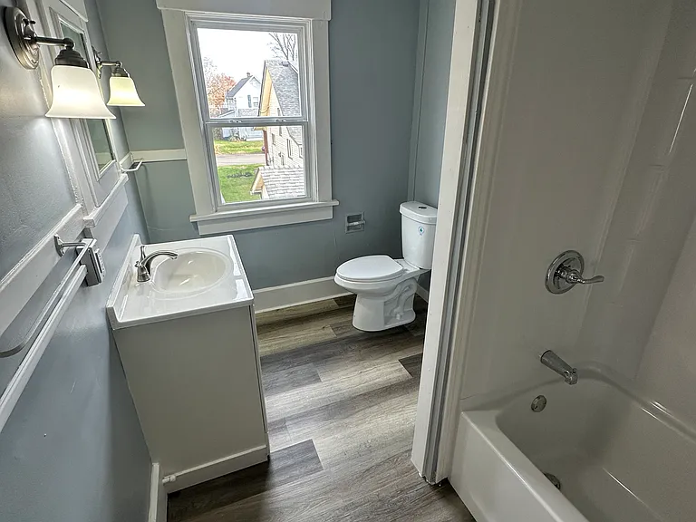 910 Velvet Pl NW — Photo 7