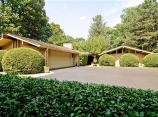 40 Cumberland Dr, Lincolnshire, IL