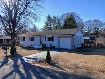 207 Irving St, Greer, SC, 29651