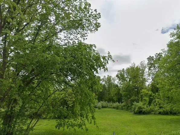 37521 Utica Rd, Sterling Heights, MI 48312