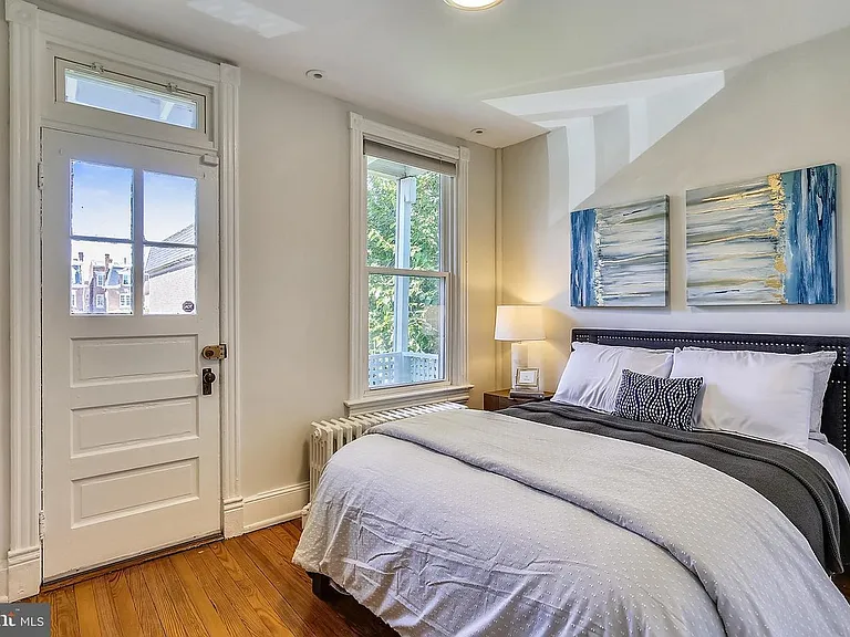 1628 Monroe St NW — Photo 11