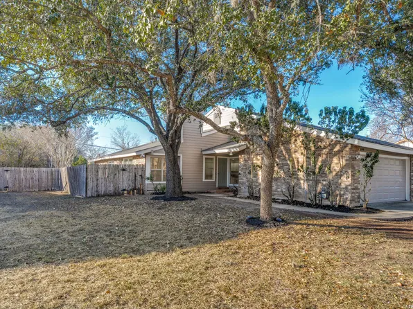 6318 Club Oaks, San Antonio, TX 78249