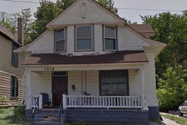 2nd image of 1516 Sacramento St