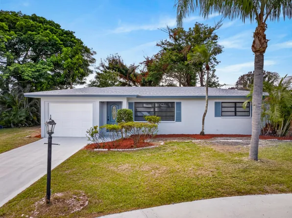 779 Lomas Street, Port St Lucie, FL 34952