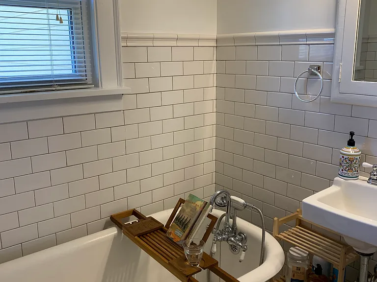 225 Houston Pl — Photo 12