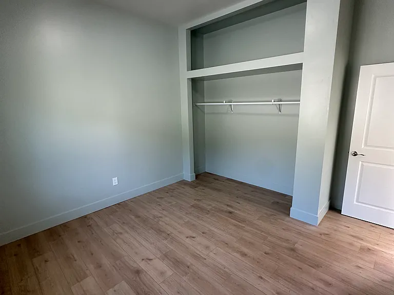 6180 Ontario Rd #6186 — Photo 3