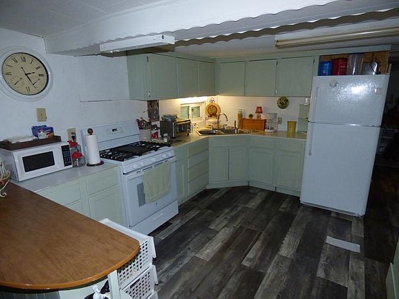 4th image of 22 Vista Larga Dr