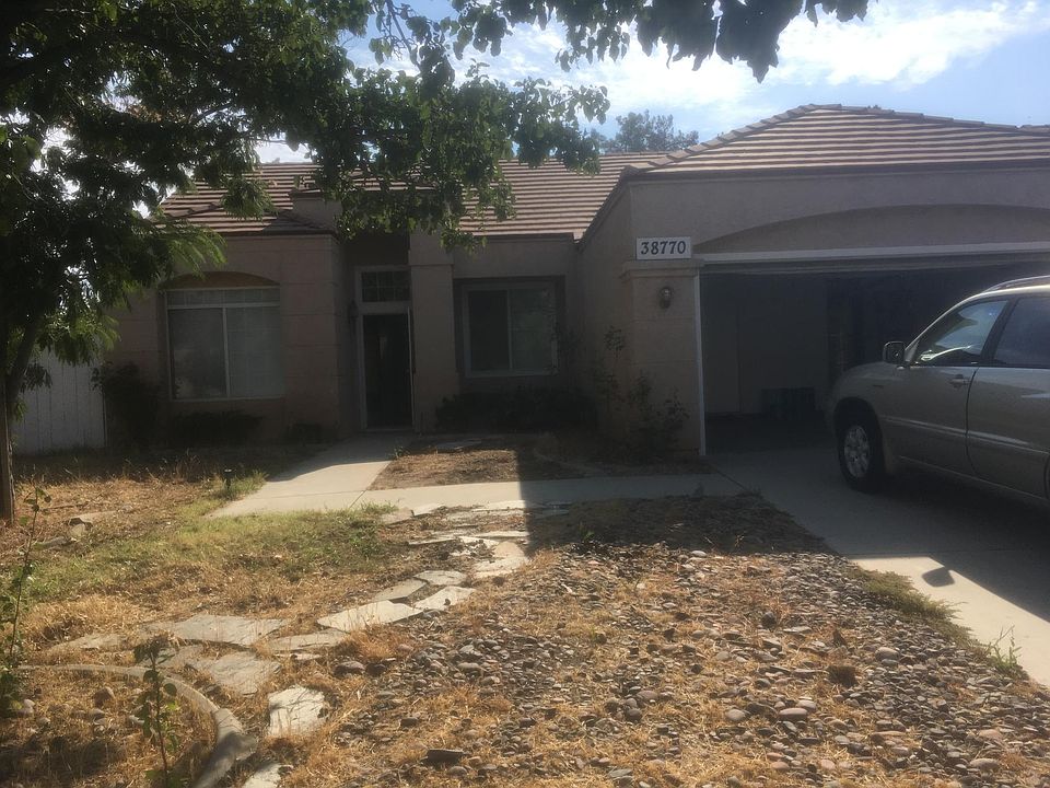 1st image of 38770 Almador Ct