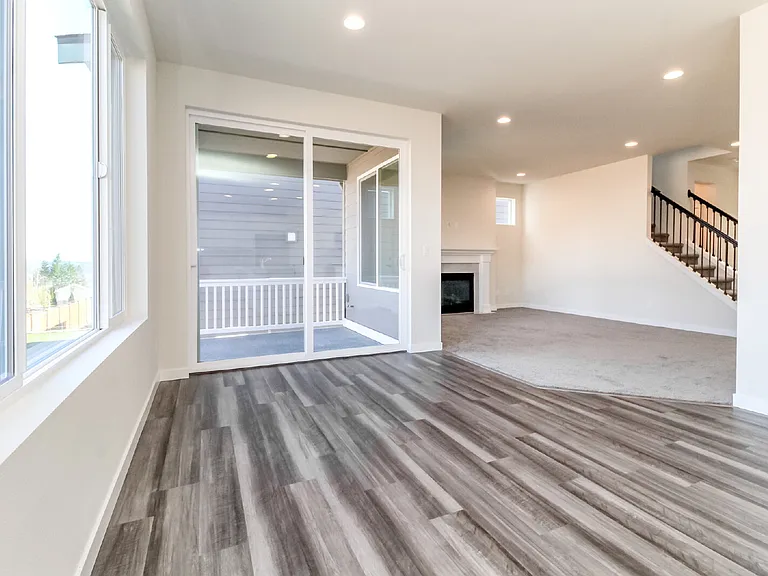5632 S 302nd St — Photo 16