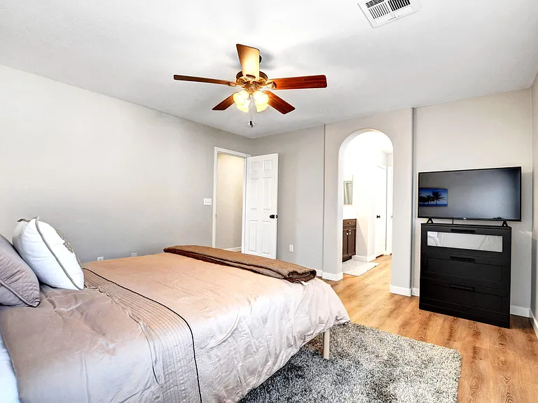 10616 Bear Lodge Ct — Photo 18