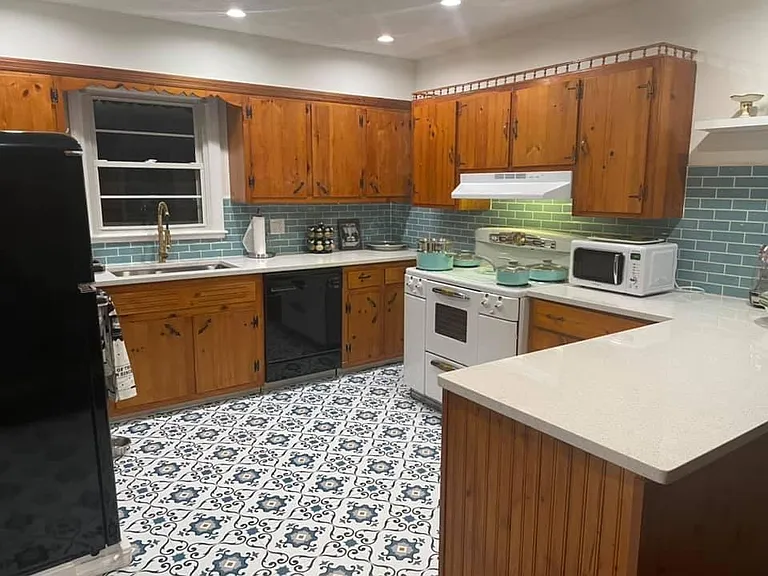 525 Jean Dr — Photo 12